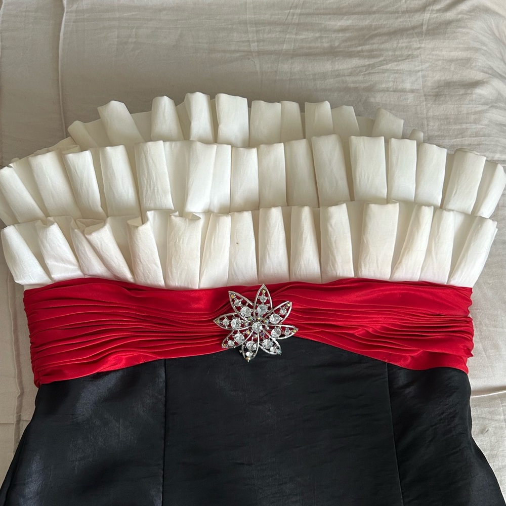 Old Hollywood Style Formal Dress | Flori